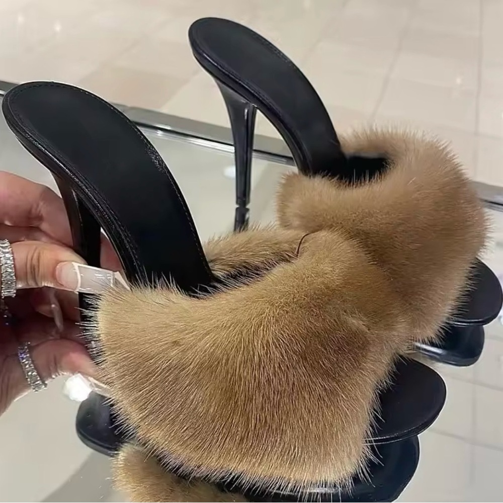 Elegant Tan mink Fur Women's Heels